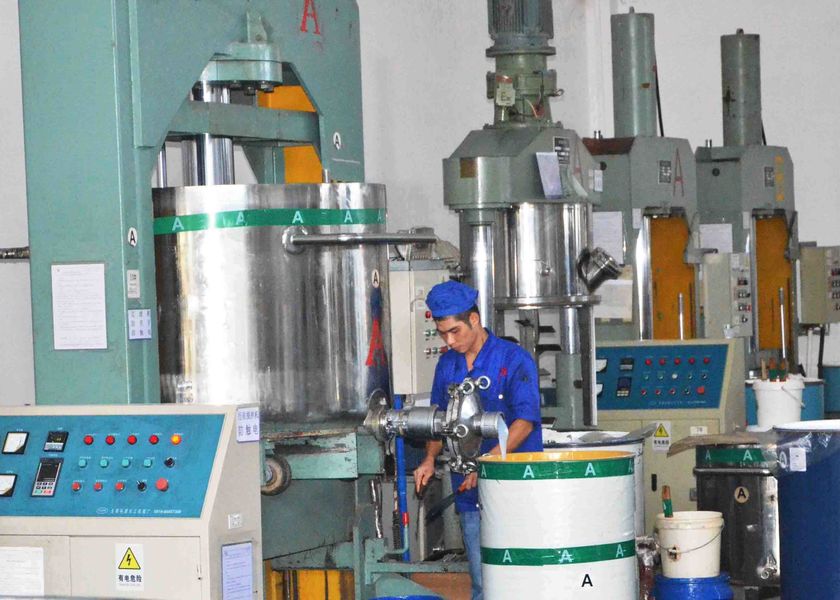 Guangzhou Ruihe New Material Technology Co., Ltd manufacturer production line
